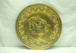 Old Vintage Brass Charger Wall Plaque Stagecoach Scene Decor 12&quot; Made In England - £15.81 GBP