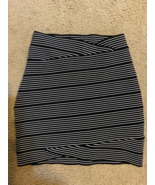 BCBG Maxazria Womens Size XS Black White Stripe Wrap Mini Skirt - £13.93 GBP