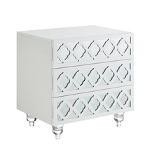 24" Clear And White Wood Mirrored End Table With Three Drawers - $9,693.26 MXN