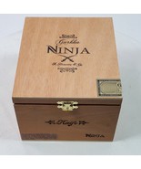 Gurkha Ninja Knife Cigar Box 6x5x4 Inch Tobacciana EMPTY Wood - €12,06 EUR