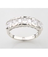 K☆ Sterling Silver &amp; Cubic Zirconia Ladies&#39; Ring, Size 9 (4.3g) .925 Sil... - £98.09 GBP