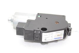 10-12 RANGE ROVER Sunroof Motor F2473 image 5