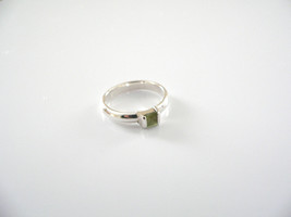 Tiffany &amp; Co Silver Peridot Green Gemstone Ring Stacking Band Sz 6.25 Gift Love - $348.00