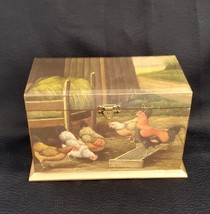 Vtg Trinket Box Medium Wooden Box Chicken Rooster Hens Farm Country Living Theme - £18.70 GBP
