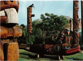 British Columbia Postcard Victoria Thunderbird Park Totem Poles Mungo Martin - £2.32 GBP