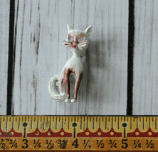 vintage cat pin brooch animal white enamel brown - $14.84