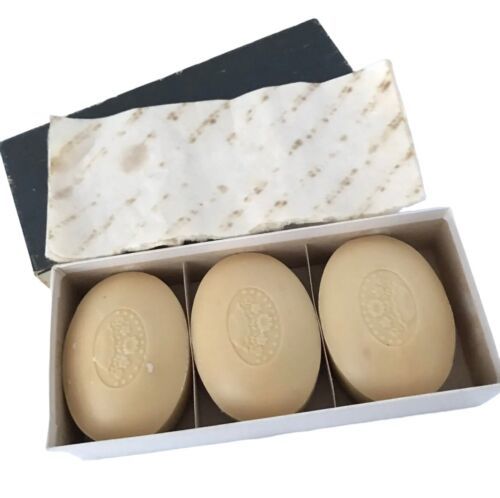 Vintage AVON Royal Jasmine Soap Set of 3 - New Old Stock DEADSTOCK  - $14.39
