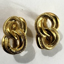 TRIFARI Vintage Gold Tone Clip On Earrings Jewelry Women Signed - £16.98 GBP