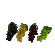 Artificial Realistic Grape Cluster Fake Plastic Decorative Grapes Table Ornament - £10.44 GBP
