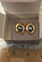 Vtg Avon 1988 Caviar Collection Pierced Earrings With Surgical Steel Pos... - $652.86 MXN