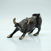Vintage style Bull Statue Murti Stock Market Brass Showpiece For Home Decor - £35.51 GBP
