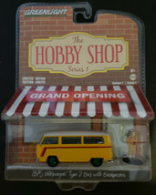 Greenlight Collectibles 1975 Volkswagen Type 2 Bus Green Machine Chase - £7.84 GBP