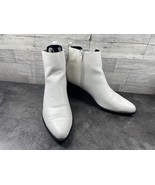 Express Chelsea Boots Shoes Women 10 M White Stretch Comfort Ankle Heele... - $507.19 MXN