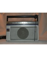 Vintage Panasonic AM/FM Portable Radio RF-538A FOR PARTS/REPAIR - £29.88 GBP