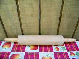 Vintage Wood Baking Rolling Pin Handles Roll Freely Not One Solid Piece - £12.50 GBP