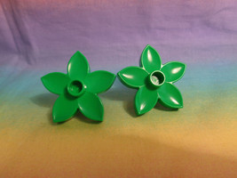 Lego Duplo 2 Green Plant Flower Replacement Parts - £0.89 GBP