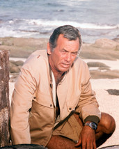 David Janssen Harry O Rare Pose Beach Color 16x20 Canvas Giclee - $69.99