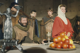 Katharine Hepburn and Peter O'Toole in The Lion in Winter enjoying feast 18x24 P - £18.87 GBP