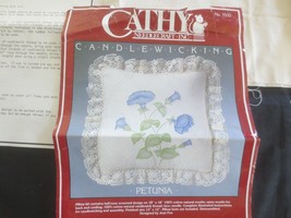 Cathy Needlecraft PETUNIA Candlewicking PILLOW KIT #7932 - Finished 12&quot; ... - $9.00