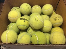 100 CLEAN USED TENNIS / DOG BALLS - FREE SHIPPING - ACTUAL BALLS BEING S... - $562.27 MXN