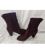 Ivanka Trump Ruby Red Ankle Boots With Back Gold Zippers Size 8 - $942.37 MXN