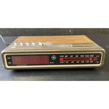 General Electric Vintage Digital AM/FM Clock Radio/Alarm w/Snooz SKU2433 - $18.75