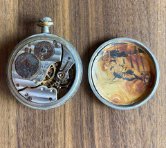 Equity WWI Military Soldier&#39;s Pocket Watch As Is For Parts Or Repair - £235.98 GBP