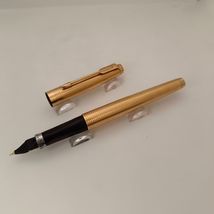Parker 75 Insignia Gold Plated Fountain Pen, 14kt Nib Made in USA - £153.10 GBP