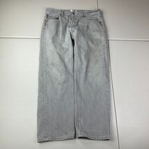 Levis 501 Mens Jeans 36x30 Light Gray Denim Straight Leg Button Fly (34x27) - $363.37 MXN