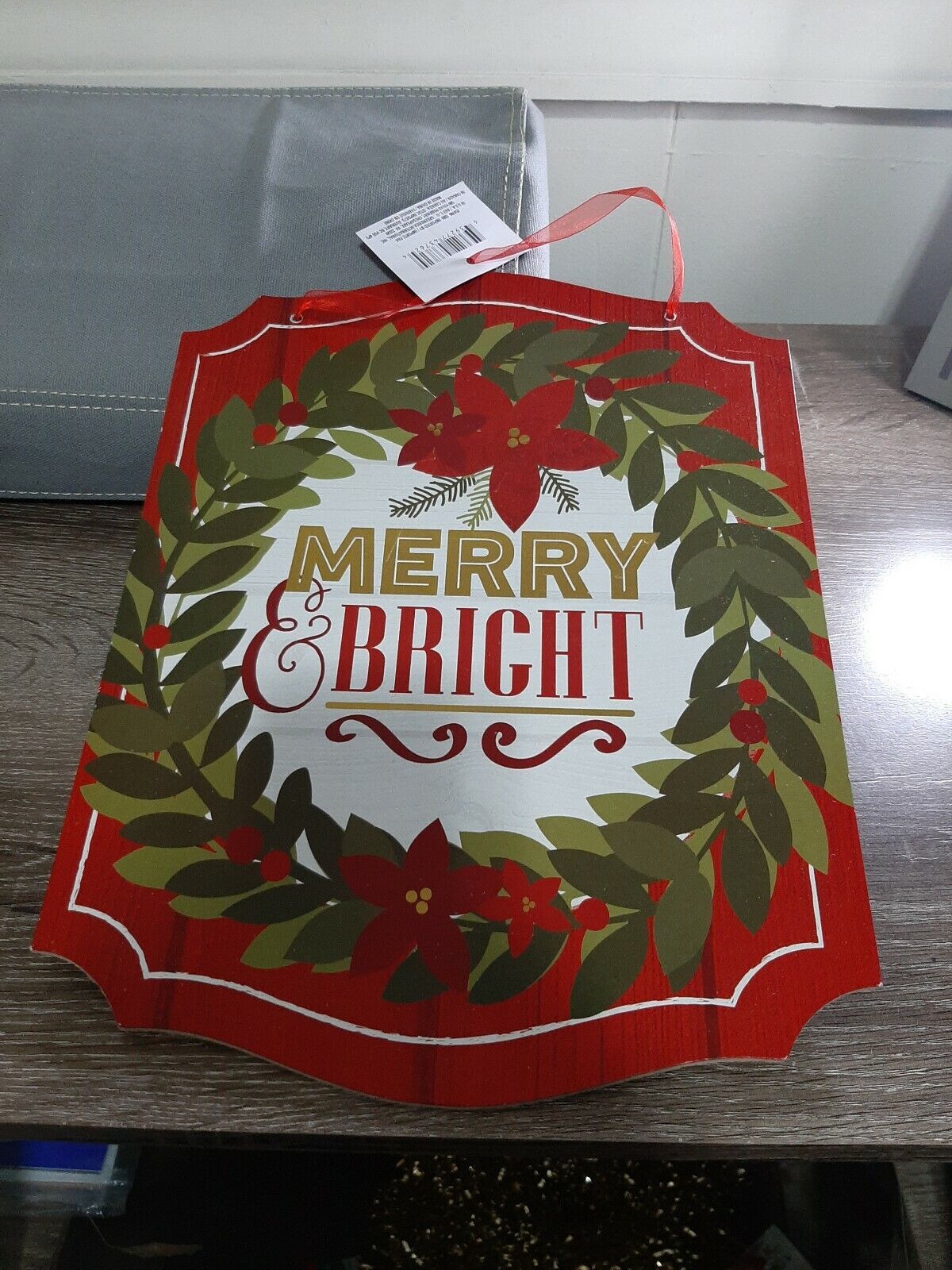 (1) Christmas House MERRY &amp; BRIGHT Sign-  Wall Decor. New - $12.52