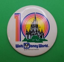 Vintage 1981 WALT DISNEY WORLD Pin Button 10th Anniversary Cinderella&#39;s ... - £15.48 GBP