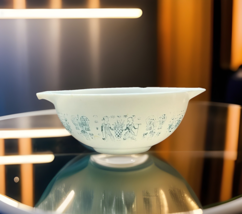 Vintage Pyrex Amish Butterprint Cinderella Mixing Bowl #443 2.5 Quart Sm... - $29.70