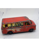Vintage 1976 Universal Associated Co. Ltd. Chevy Nurvana Diecast Red Van - $112.71 MXN