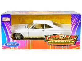1965 Chevrolet Impala SS 396 Lowrider White &quot;Low Rider Collection&quot; 1/24 Diecast - £30.43 GBP