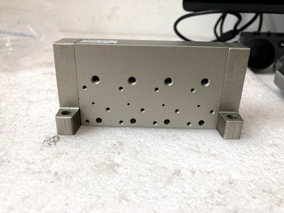 SMC ZZx104-B-Q ZX Series stacker unit Air fitting for manifold - $98.00