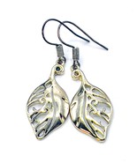 Vintage Estate Gold Tone Leaf Dangle Earrings - £10.62 GBP