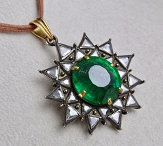Antique Estate 40 Cts Colombian Oval Emerald Old Cut Diamond Pendant In 18K Gold - £61,268.50 GBP