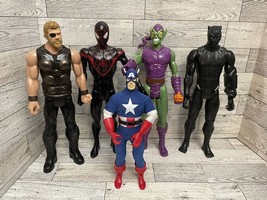 Super Hero Action Figure Lot Of 4 And 1 Villain - $14.84