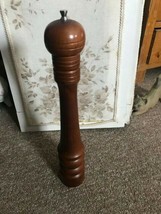 Vintage MCM Mr Dudley Pepper Grinder Mill Peppermill Wood 18&quot; Tall Large rare - £59.94 GBP