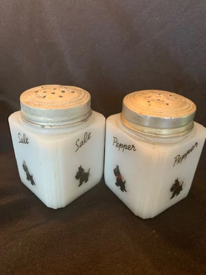 Vintage Tipp USA 4-side graphics Scottie Dog scotty salt and pepper milk... - $50.00