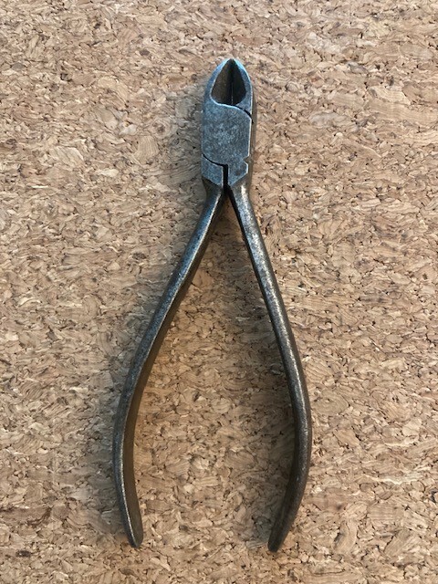 VINTAGE KRAEUTER No. 81 4&quot; SIDE CUTTERS NIPPERS SNIPS -MADE IN USA - $7.61