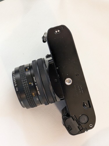 Canon A-1 SLR 35mm Manueller Fokus Kameragehäuse Schwarz Linse Teile Oder Repair Item image 6