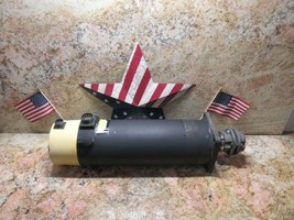 FANUC DC MOTOR 30M TYPE A06B-0653-B211 00015218 WARRANTY - $1,260.99