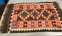 Vintage Colorful Woven Rug - 37x24” - $368.88 MXN