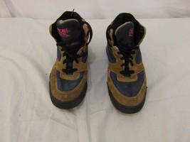 Adult Women&#39;s Vintage Cherokee Brown Leather Hiking Trail Boots Blue Pink 32168 - £17.00 GBP