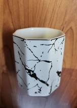 Marble Desk Organizer Cute, Durable Ceramic Pencil Cup - £9.50 GBP