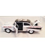 2017 Motor State Special Holiday Edition 1:18 ACME ‘57 Two Ten Chevrolet... - $2,033.68 MXN