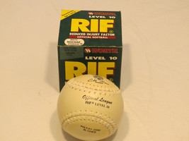 Worth level 10 RIF Reduced injury factor official R-12WSD white softball... - £11.51 GBP