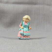 Fisher Price Precious Places Mom at Work 1988 Figure Only - £6.63 GBP