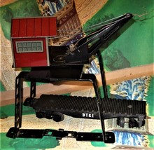 Lionel Train - O Scale Crain &amp; Flat car - $25.00